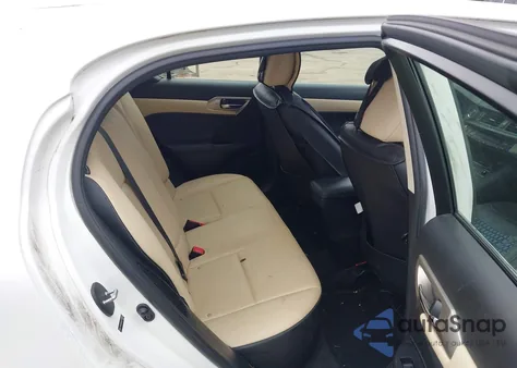 2014 Lexus Ct 200H из США, поврежденный, VIN JTHKD5BH0E2187554